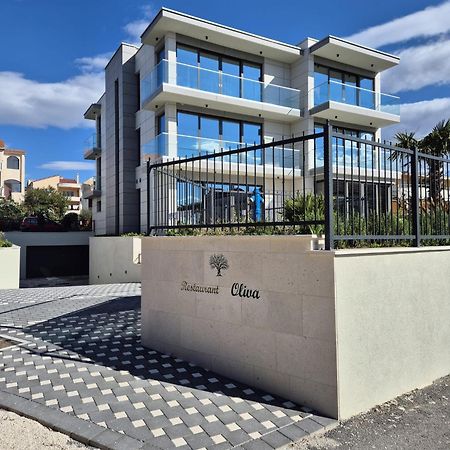 Hotel Oscar Kaštela Buitenkant foto