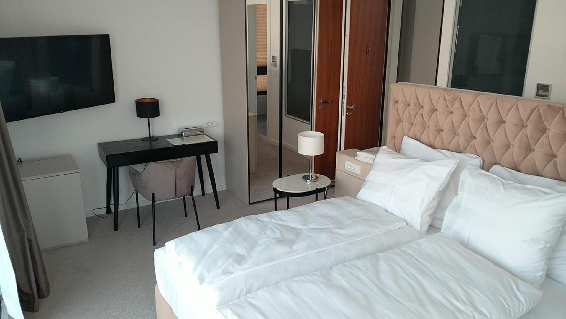 Hotel Oscar Kaštela Buitenkant foto