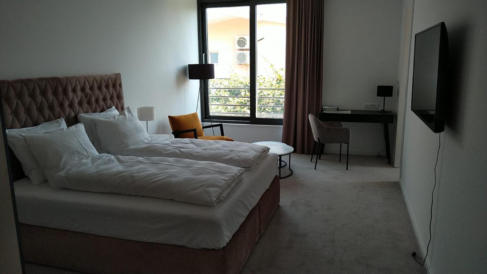 Hotel Oscar Kaštela Buitenkant foto